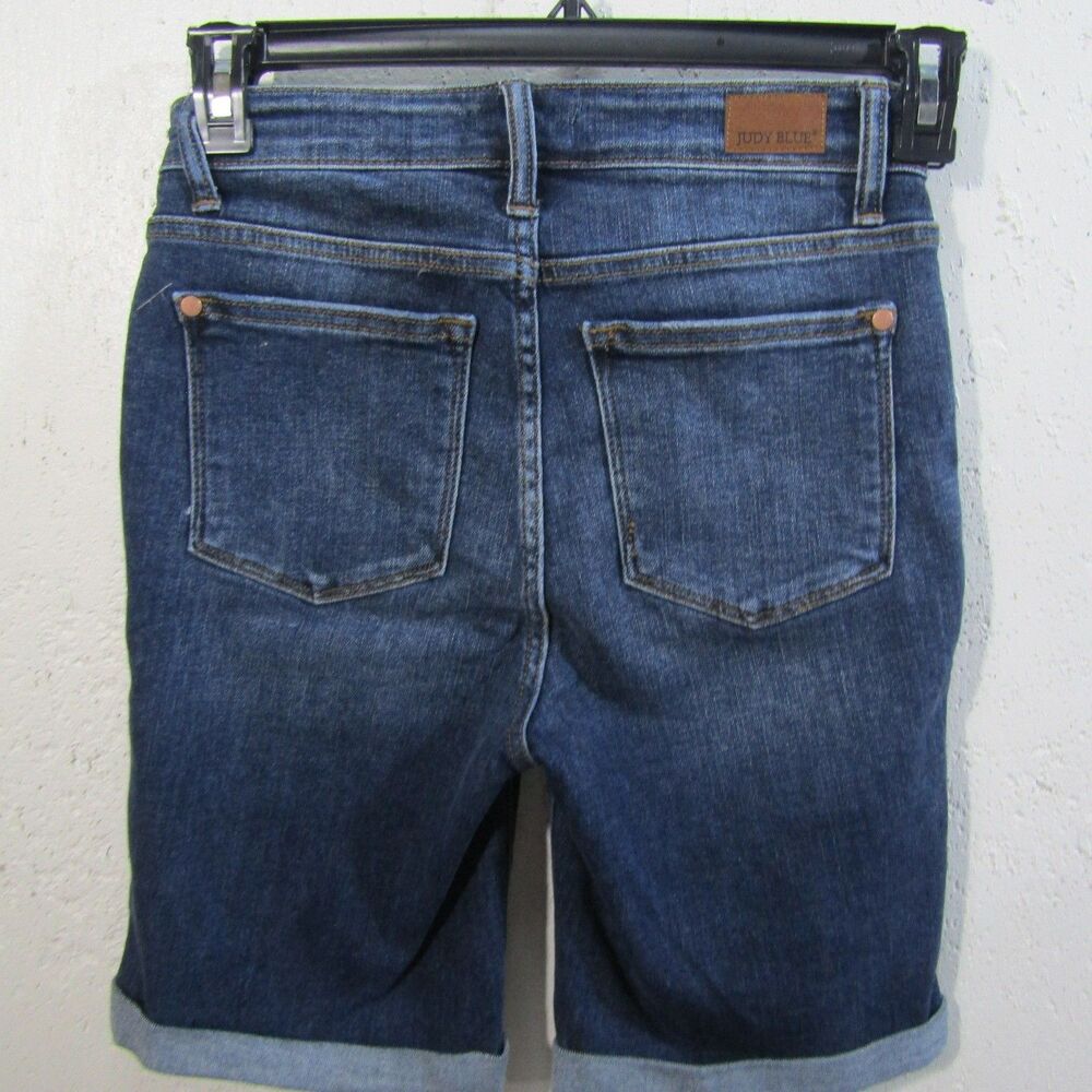 Judy Blue Women's Size S Dark Wash Denim Cuffed Mid-Rise Jean Bermuda Shorts - Picture 6 of 10